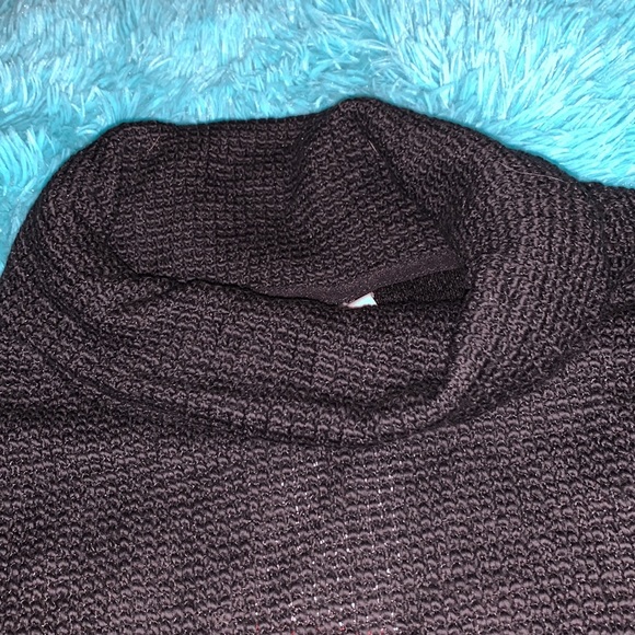 Funnel neck textured pullover NWT - Picture 3 of 7